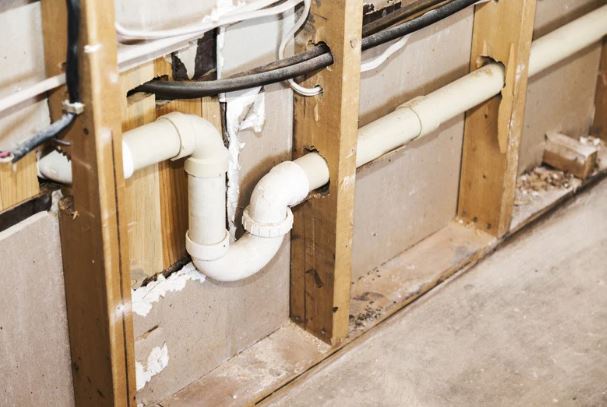 Plumbing Challenges in Home Renovations: A Guide to Preventing Clogged Sinks and System Issues